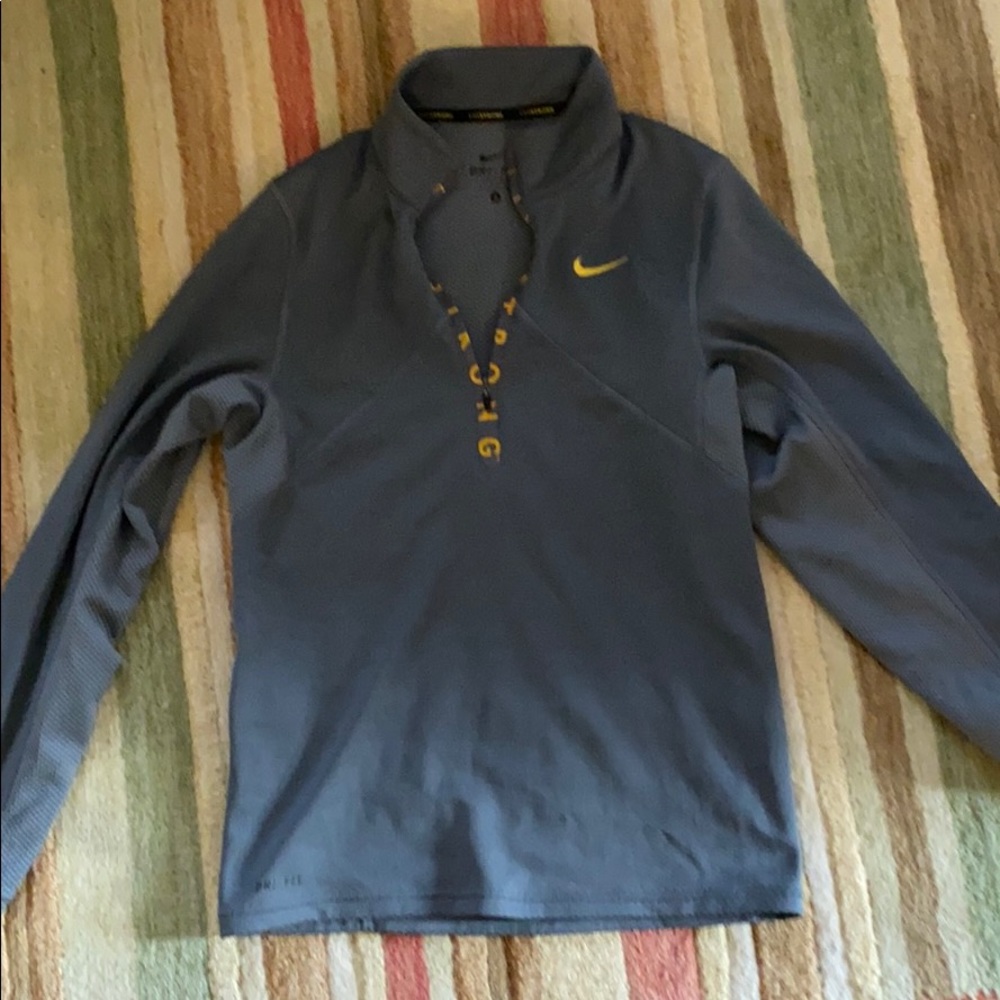 Nike livestrong dryfit quarter zip